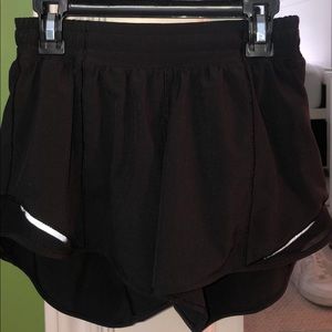 NEW lululemon Hotty Hot Short